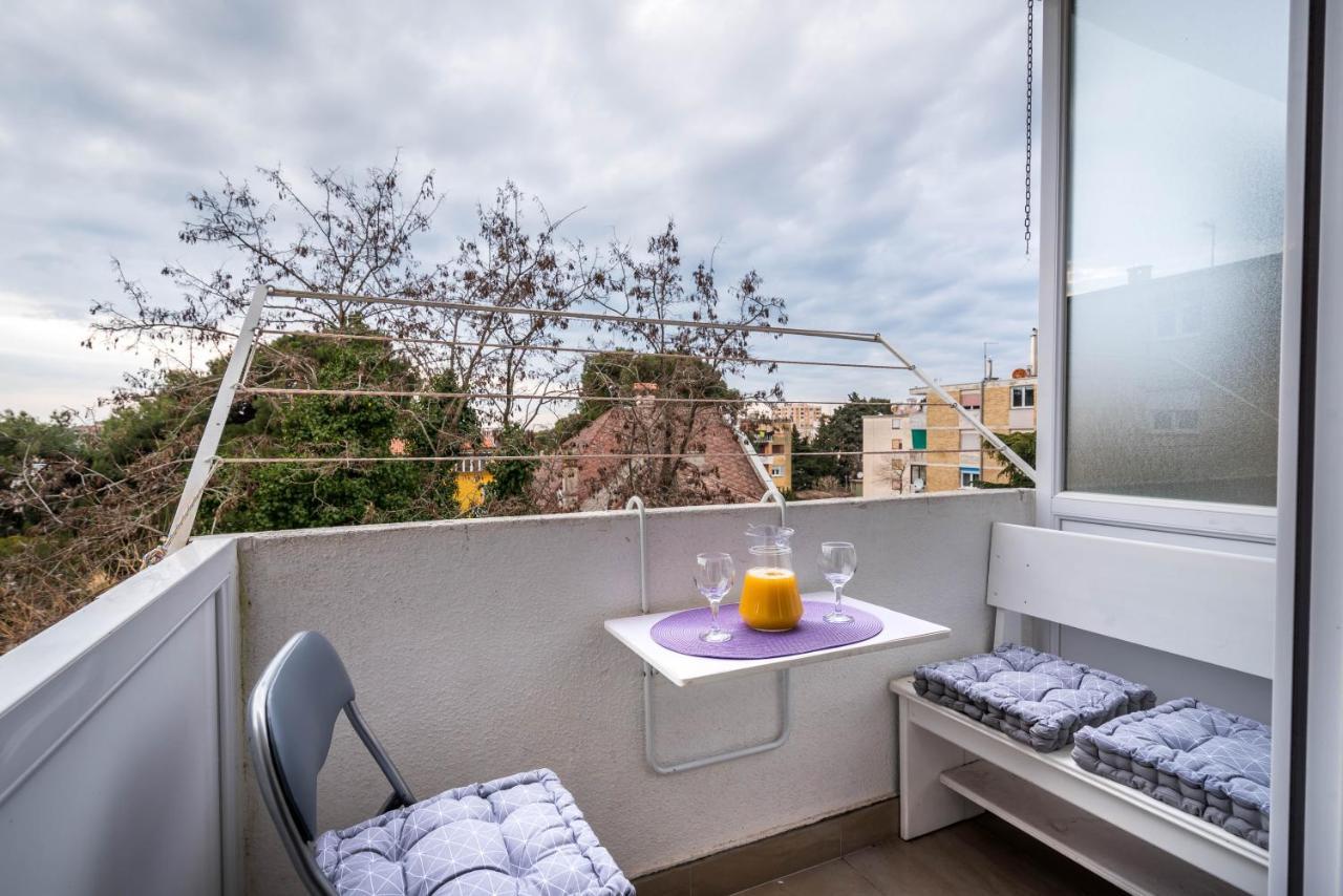 PUY Apartment Jan 2+2 With Balcony מראה חיצוני תמונה